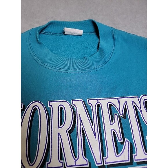 VTG NBA Charlotte Hornets Sweater Sweatshirt Mens L Blue Basketball Crewneck 90s - Picture 4 of 16